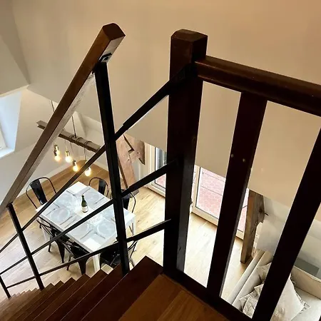 Le Loft - Yourhosthelper Apartman *
