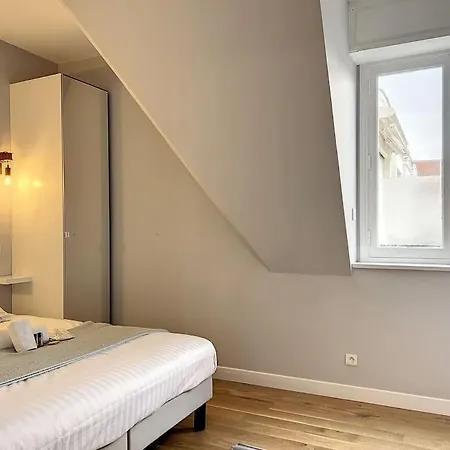 Le Loft - Yourhosthelper Apartman